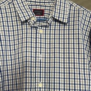 UNTUCKit Men's Navy and White Plaid Shirt